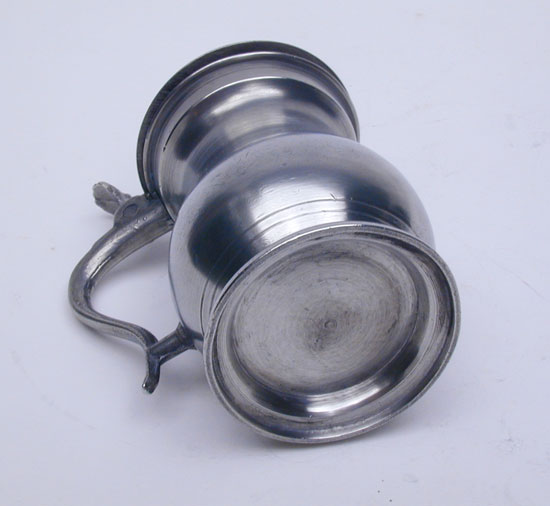 A Scottish Glasgow Gill Pewter Measure