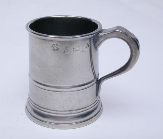 A Half-Pint English Domestic Pub Mug by C. Bentley