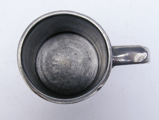 An Unmarked Danforth Mold Connecticut Pint Pewter Mug 