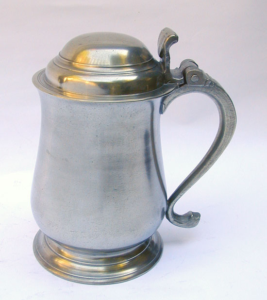 An Unmarked Quart Tulip Export Tankard