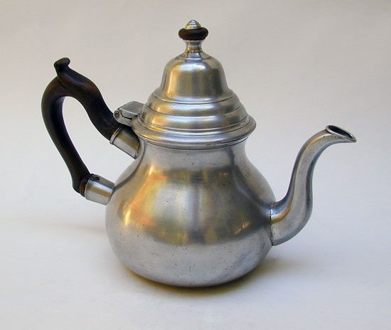  Export  Pewter Teapot by Hale